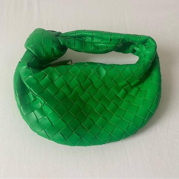 100% Authentic Bottega Veneta Mini Jodie - Picture 6 of 16